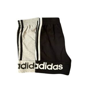 ADIDAS Kids Black Shorts 5 Y